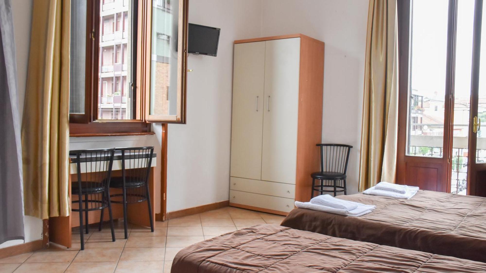 Hotel Alba Milaan Buitenkant foto