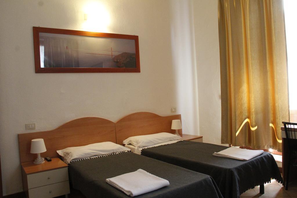 Hotel Alba Milaan Kamer foto