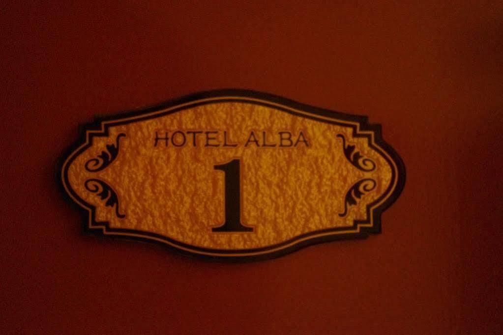 Hotel Alba Milaan Buitenkant foto